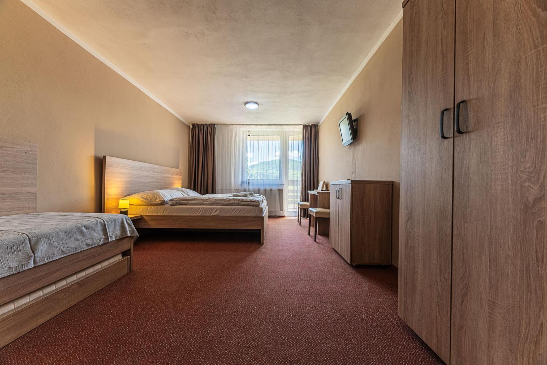 Grand Hotel Rooms Spisske Tomasovce Exterior photo